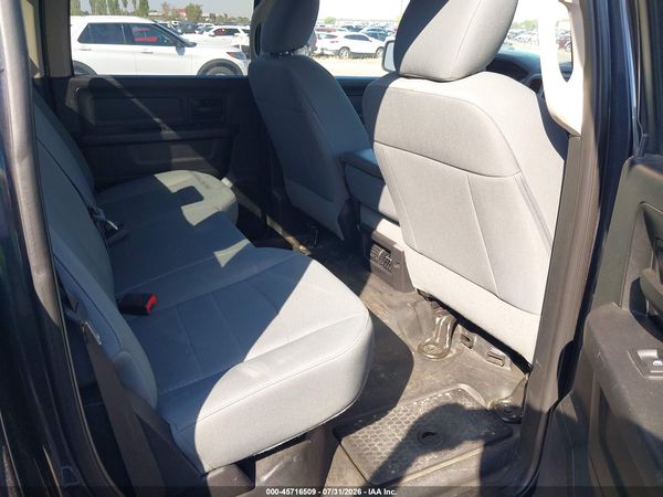 2017 RAM 1500 TRADESMAN  4X4 5'7 BOX