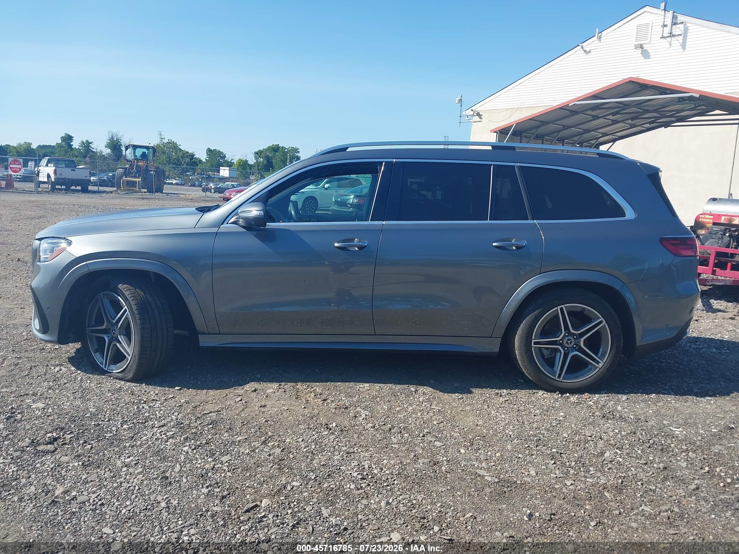 2025 MERCEDES-BENZ GLS 450