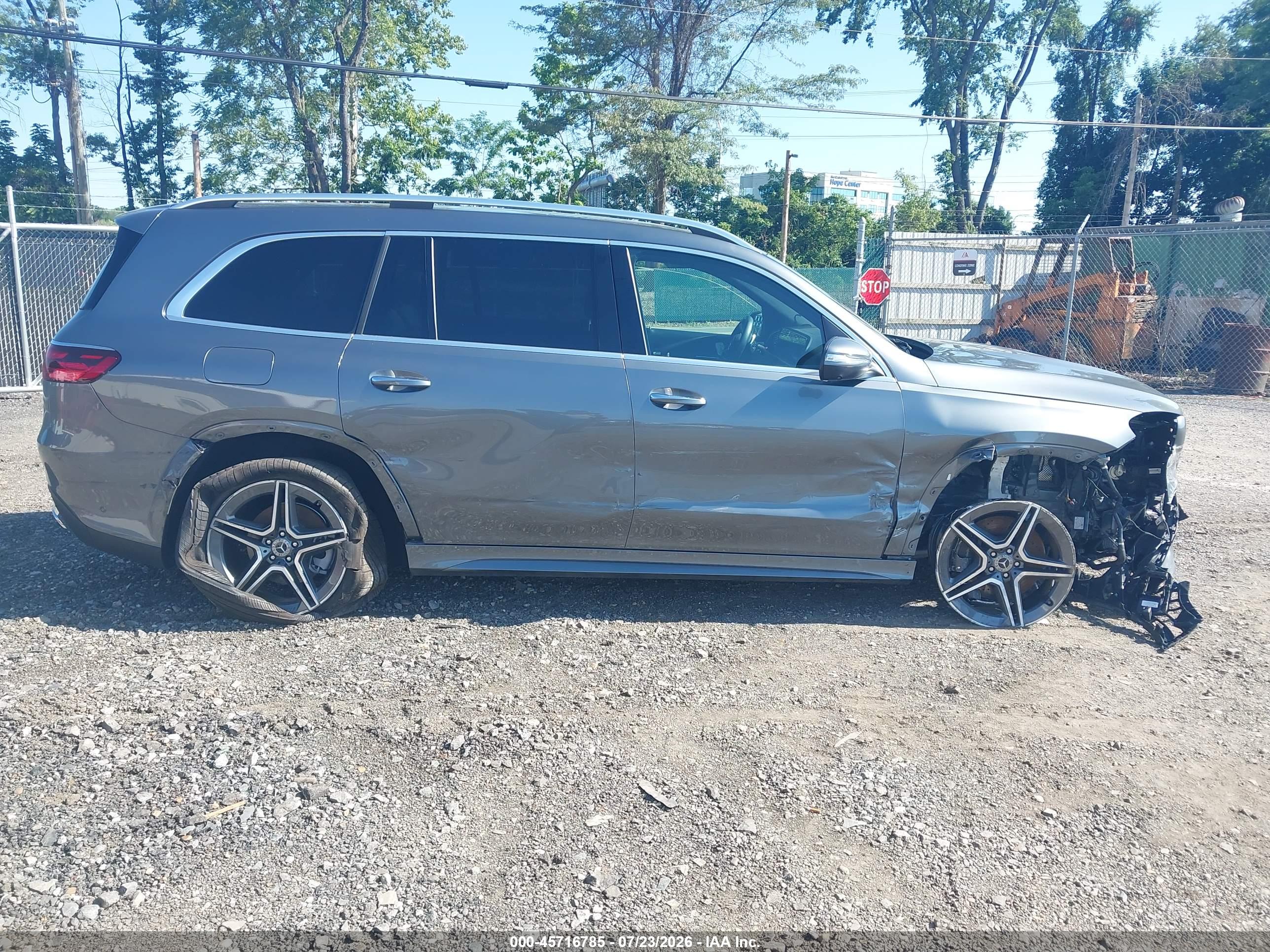 2025 MERCEDES-BENZ GLS 450 4MATIC