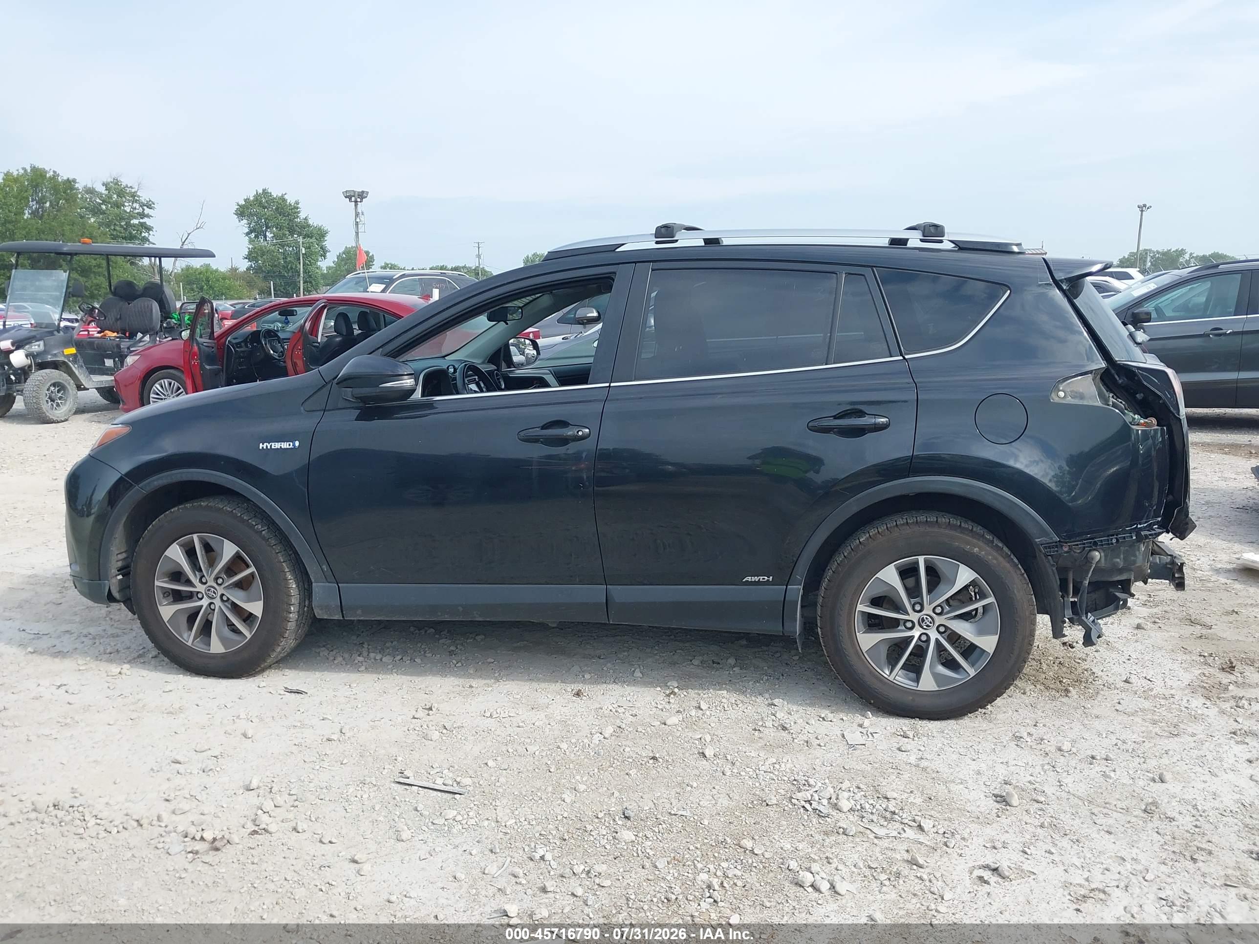 2018 TOYOTA RAV4 HYBRID XLE
