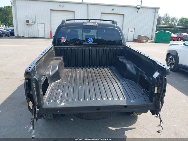 2018 TOYOTA TACOMA TRD SPORT