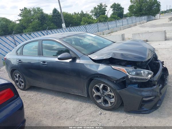 2021 KIA FORTE LXS