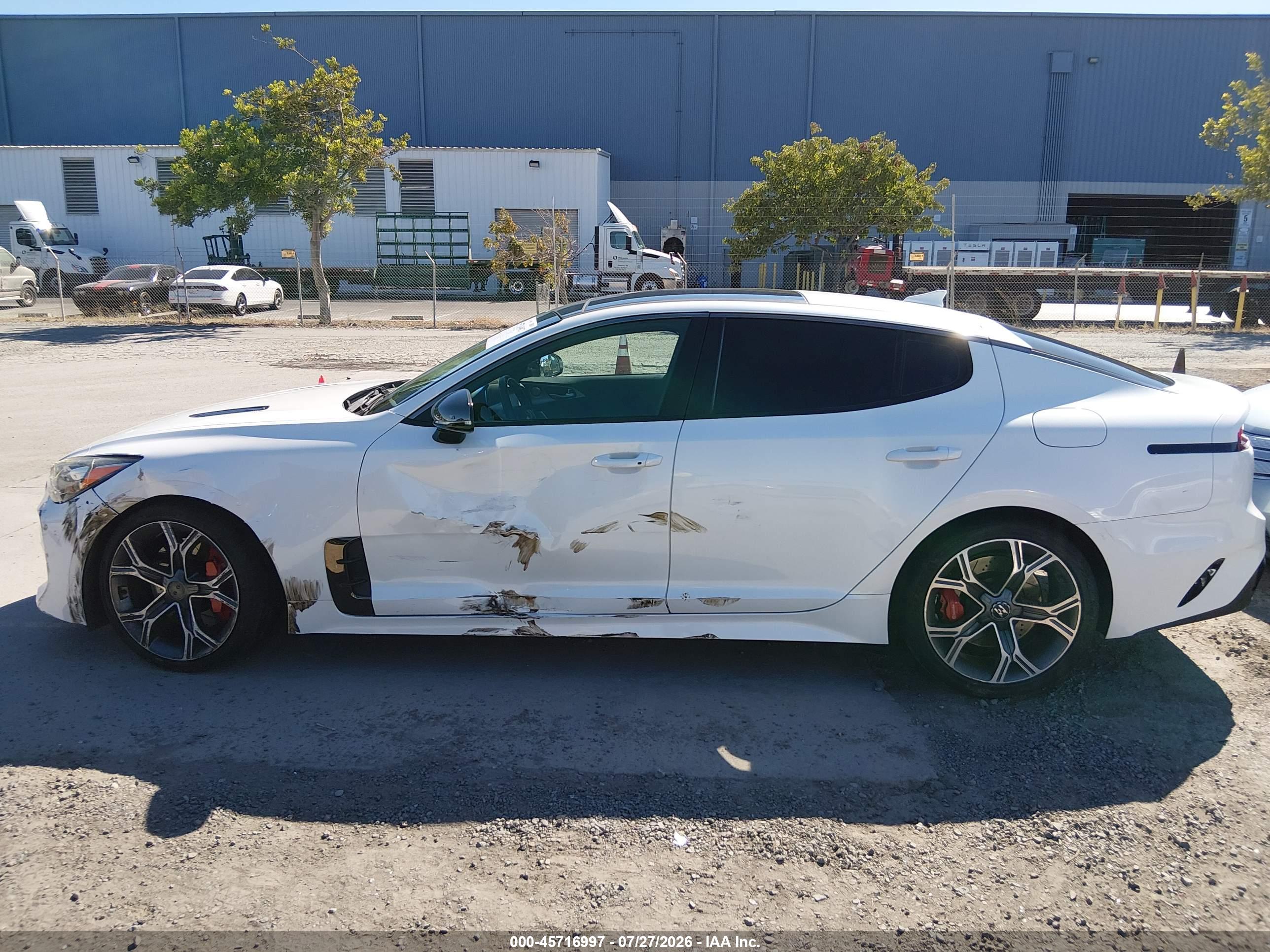 2018 KIA STINGER GT2