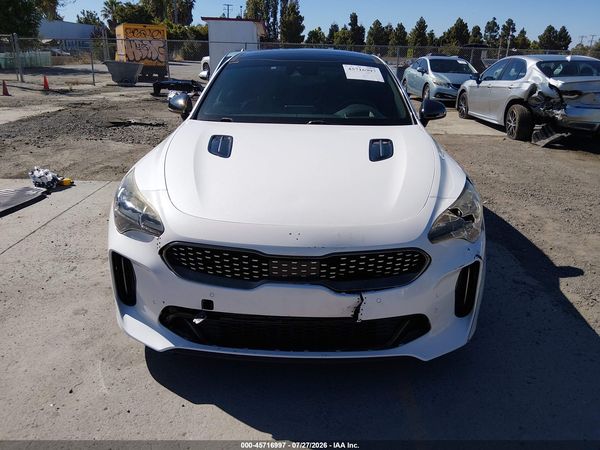 2018 KIA STINGER GT2