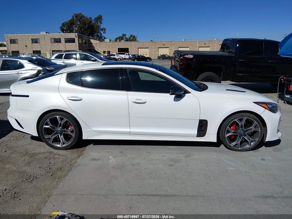 2018 KIA STINGER GT2