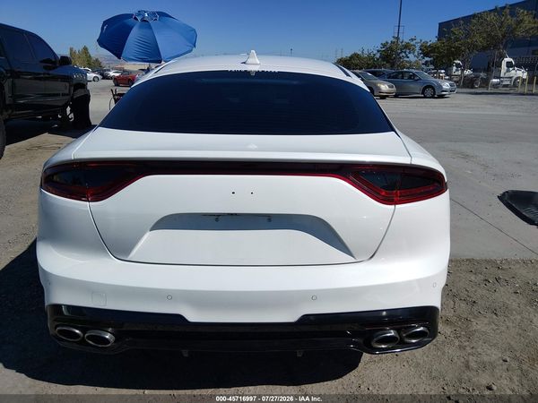 2018 KIA STINGER GT2