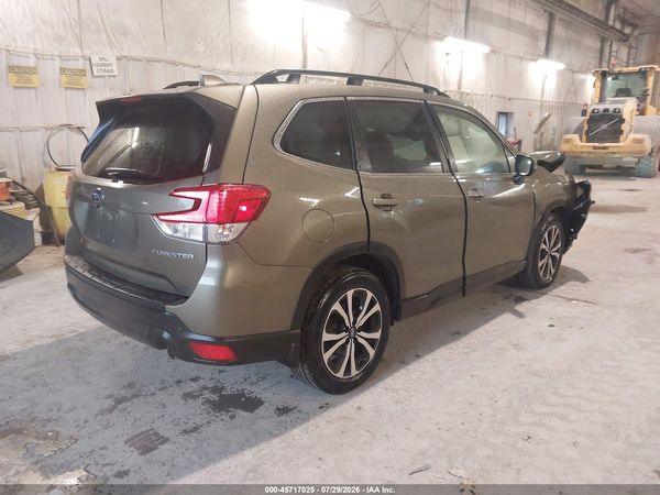 2022 SUBARU FORESTER LIMITED — I4
