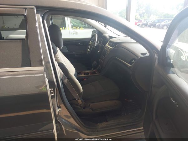 2013 CHEVROLET TRAVERSE LT — I5