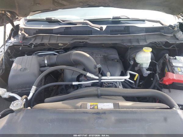 2017 RAM 1500 EXPRESS  4X4 6'4 BOX
