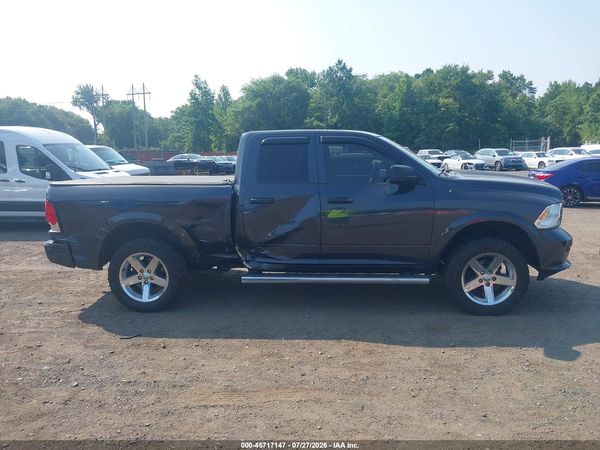 2017 RAM 1500 EXPRESS  4X4 6'4 BOX