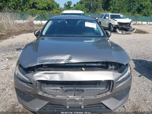 2019 VOLVO S60 T6 MOMENTUM