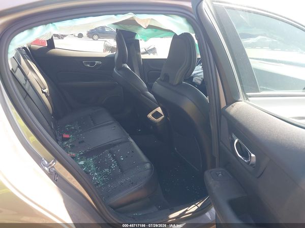 2019 VOLVO S60 T6 MOMENTUM