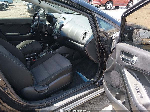 2017 KIA FORTE S