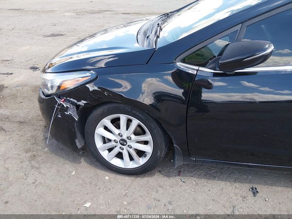 2017 KIA FORTE S