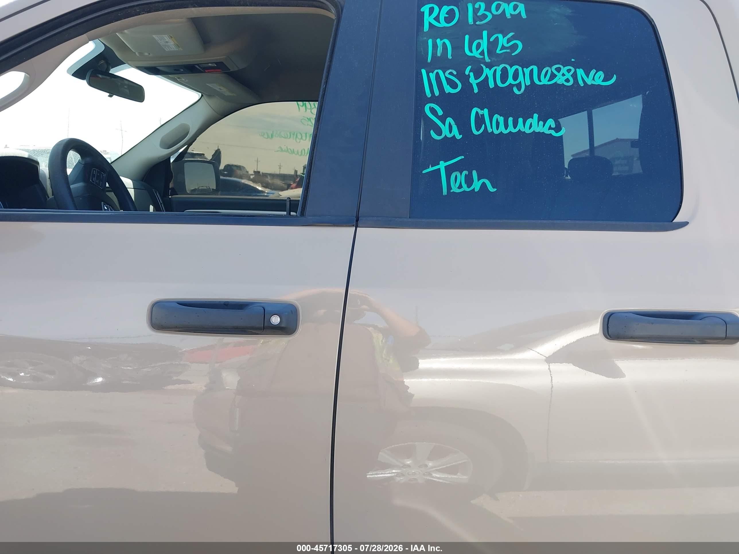 2019 RAM 1500 CLASSIC WARLOCK  4X2 6'4 BOX
