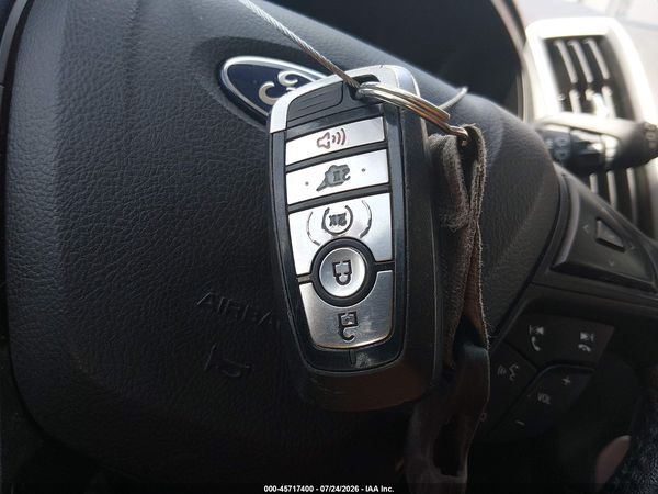 2022 FORD EDGE SEL — I11