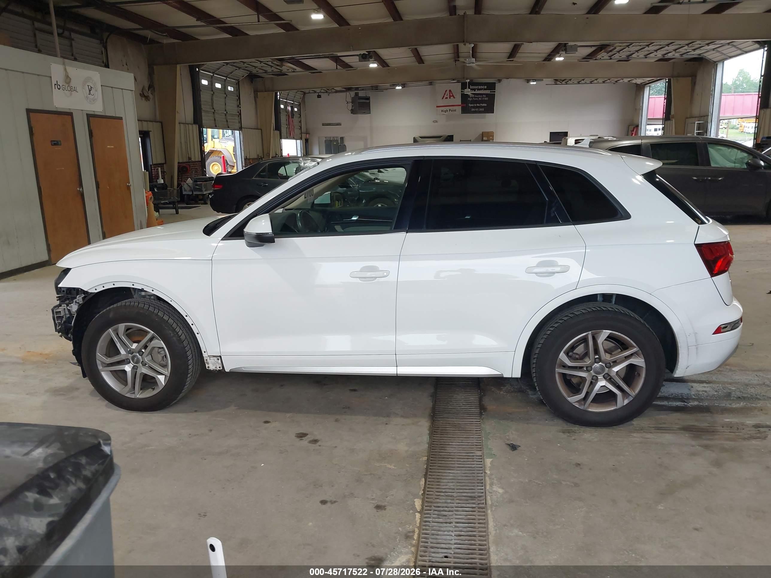 2018 AUDI Q5