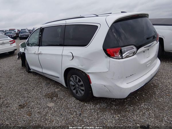 2019 CHRYSLER PACIFICA TOURING L PLUS