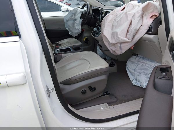 2019 CHRYSLER PACIFICA TOURING L PLUS