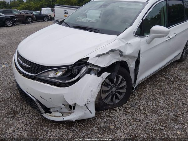 2019 CHRYSLER PACIFICA TOURING L PLUS