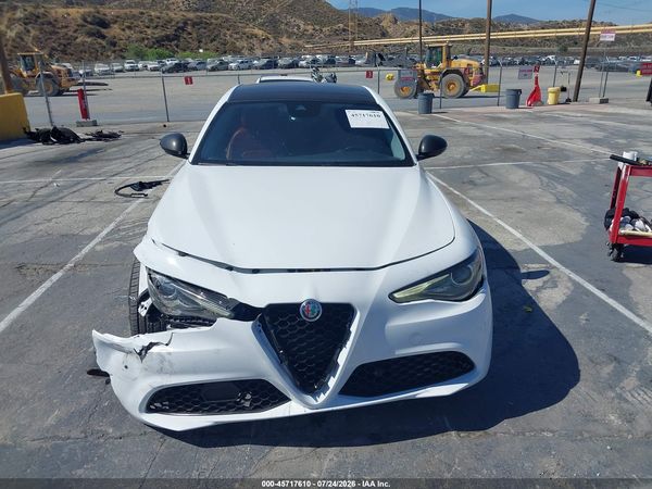 2020 ALFA ROMEO GIULIA RWD