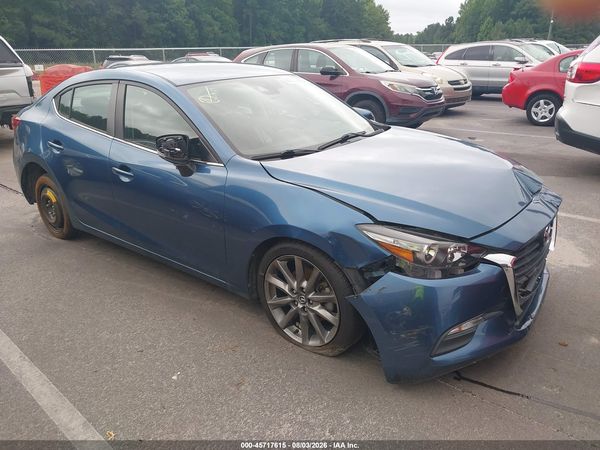 2018 MAZDA MAZDA3 TOURING