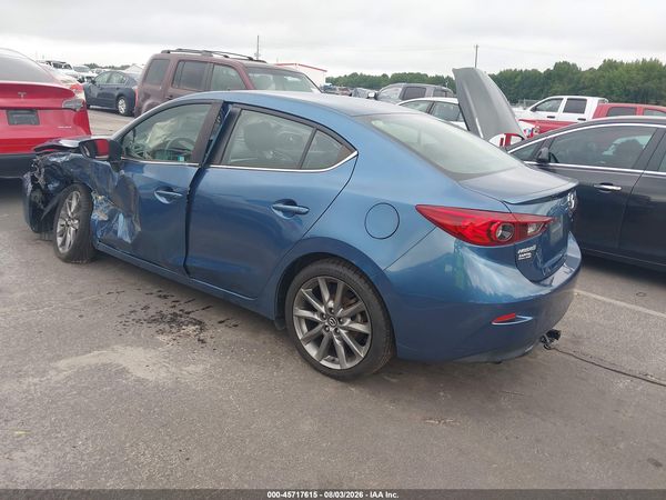2018 MAZDA MAZDA3 TOURING