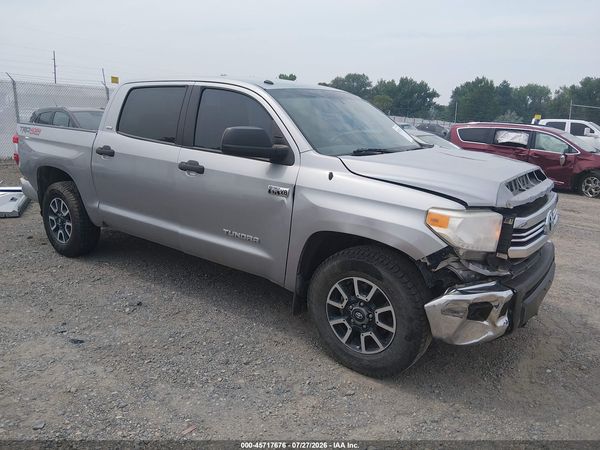2017 TOYOTA TUNDRA SR5 5.7L V8