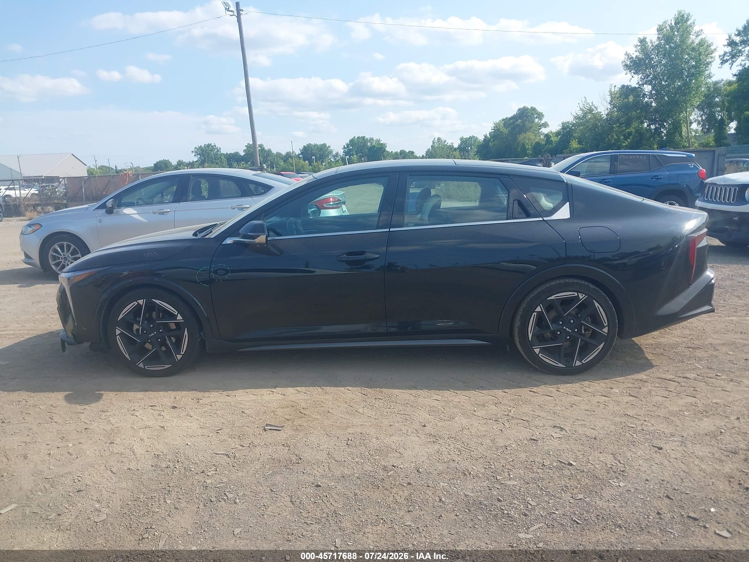 2025 KIA K4 GT-LINE
