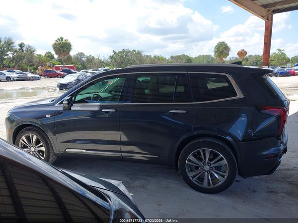 2021 CADILLAC XT6
