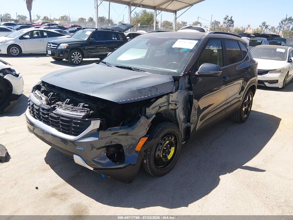 2025 KIA SELTOS EX