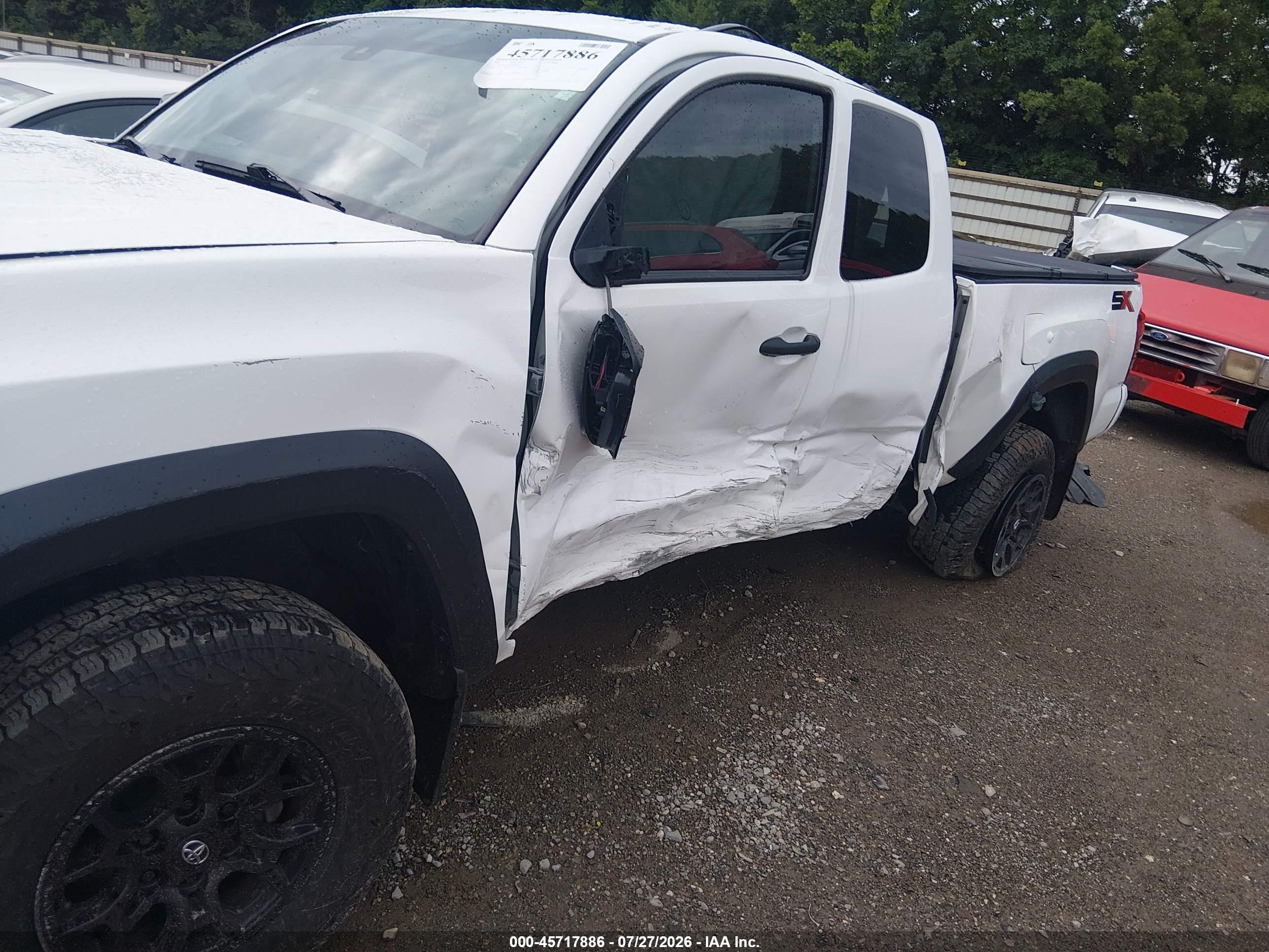 2022 TOYOTA TACOMA SR V6