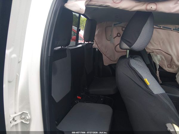 2022 TOYOTA TACOMA SR V6