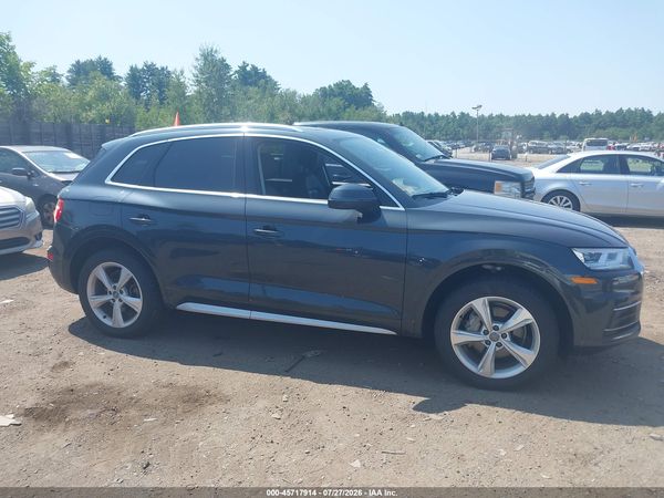 2020 AUDI Q5