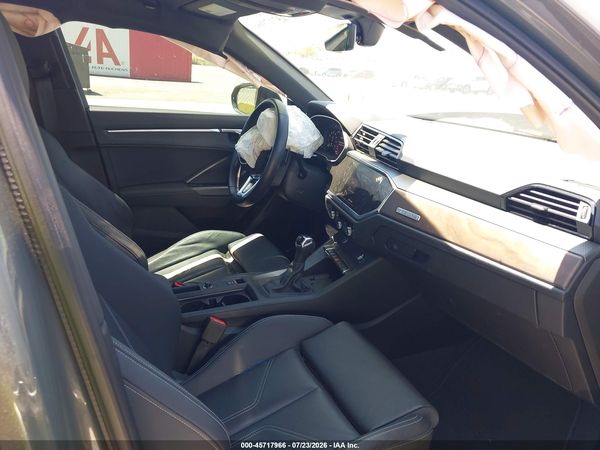 2024 AUDI Q3