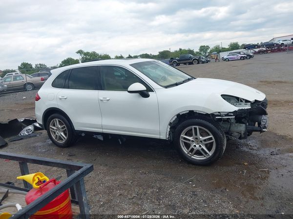 2012 PORSCHE CAYENNE