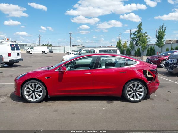 2018 TESLA MODEL 3 LONG RANGE/PERFORMANCE