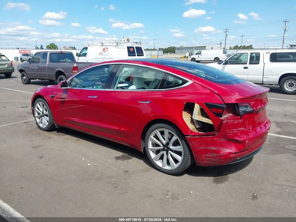 2018 TESLA MODEL 3 LONG RANGE/PERFORMANCE