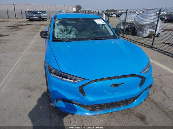 2023 FORD MUSTANG MACH-E SELECT