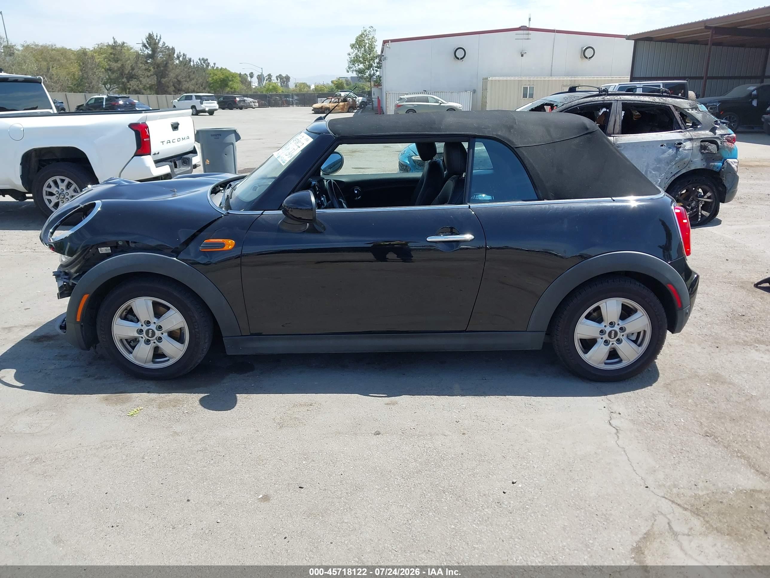 2019 MINI CONVERTIBLE COOPER
