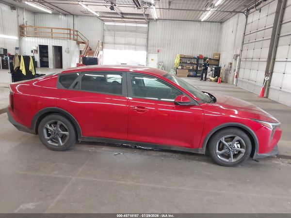 2025 KIA K4 LXS