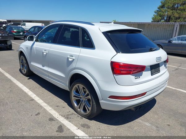 2018 AUDI Q3