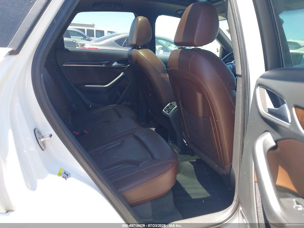 2018 AUDI Q3