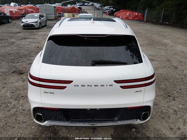 2024 GENESIS GV70 2.5T AWD
