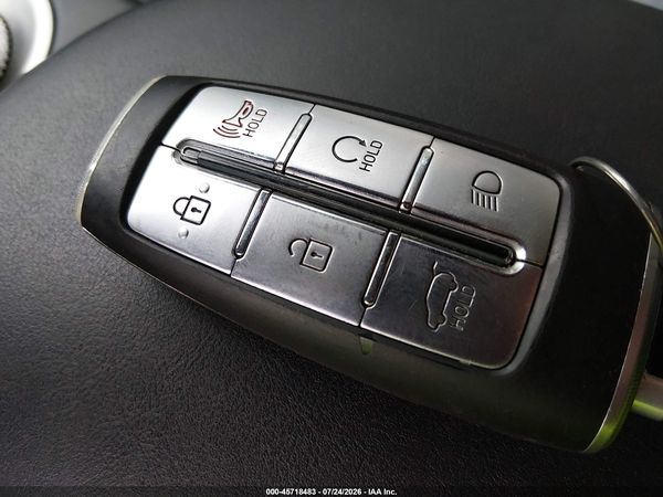 2024 GENESIS GV70 2.5T AWD