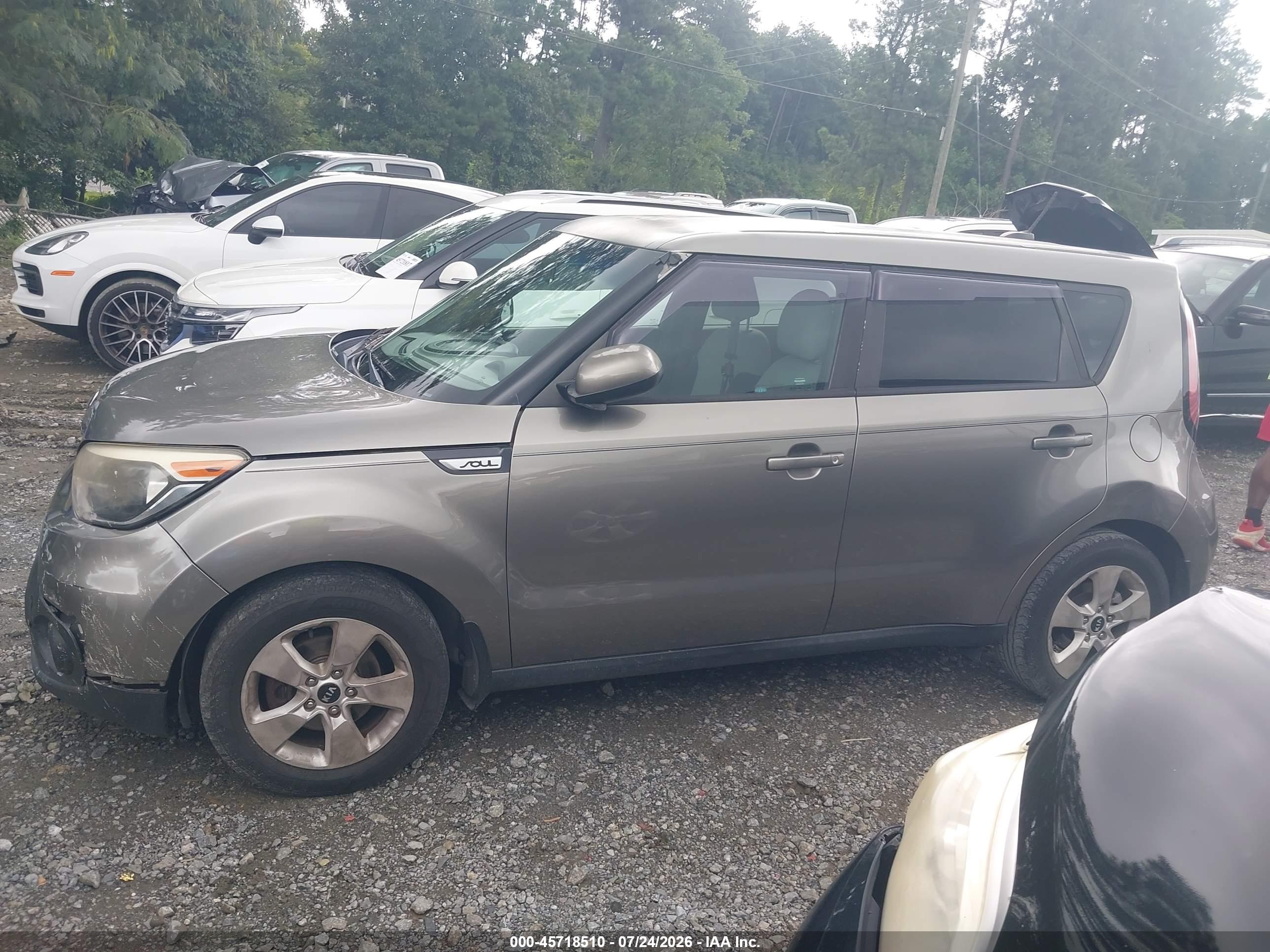 2018 KIA SOUL Base