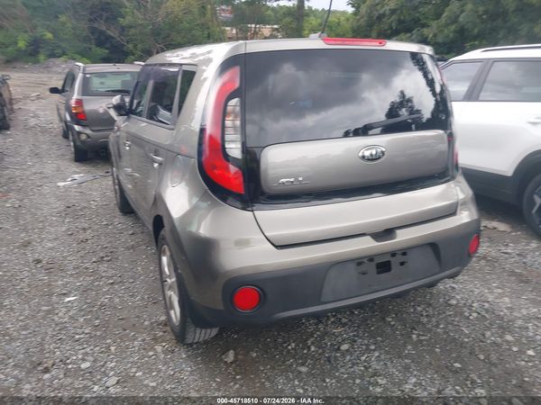 2018 KIA SOUL Base