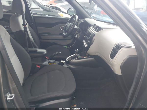 2018 KIA SOUL Base