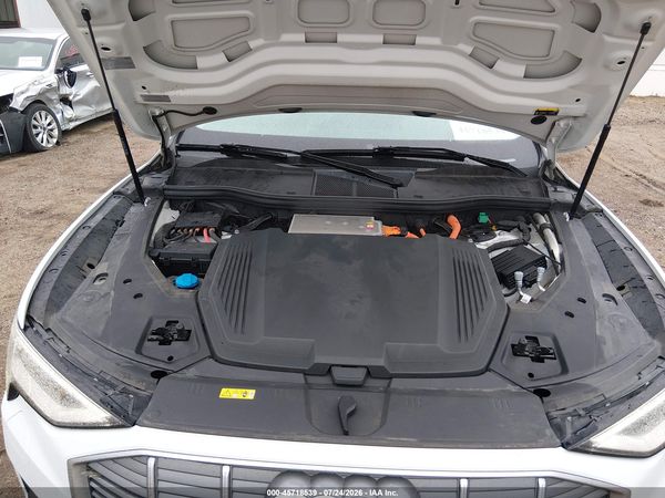 2021 AUDI E-TRON PREMIUM QUATTRO