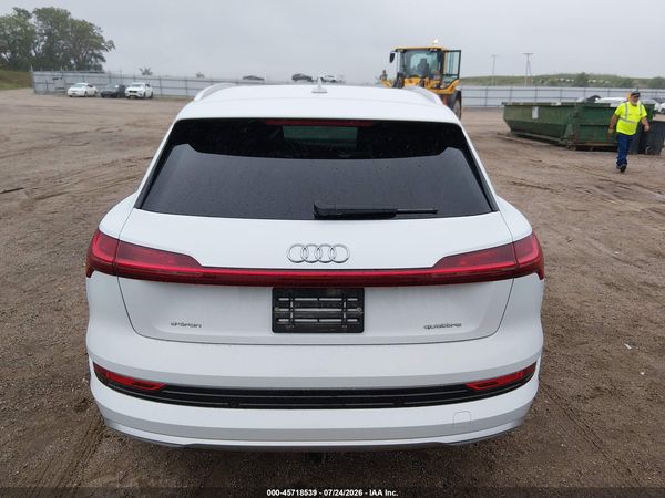 2021 AUDI E-TRON PREMIUM QUATTRO